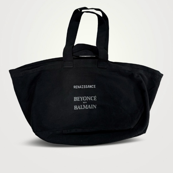 Beyoncé with Balmain Renaissance Oversized Tote Bag - Picture 3 of 4